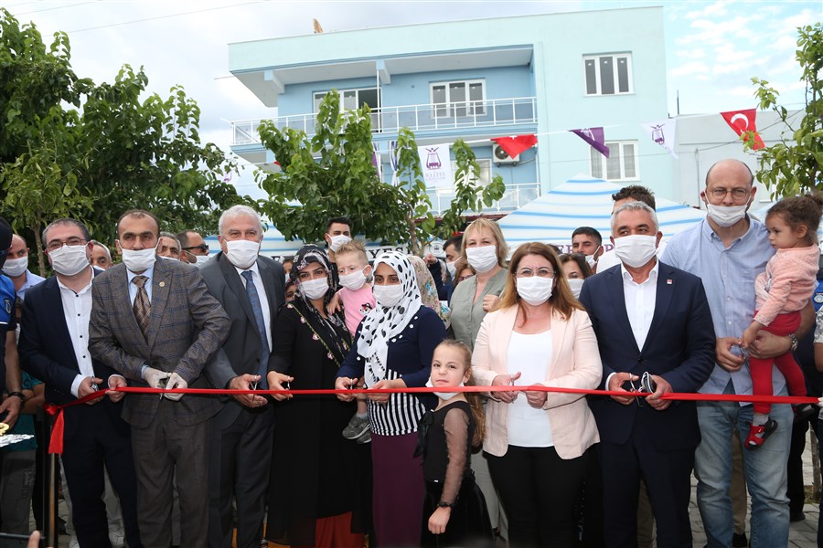 KADINLAR İSTEDİ BAŞKAN ATAY YAPTI