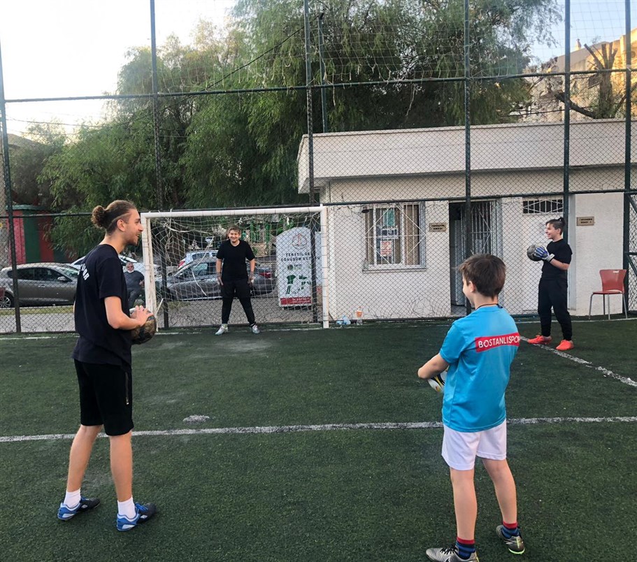 Bostanlıspor Kaleci Okulu açtı