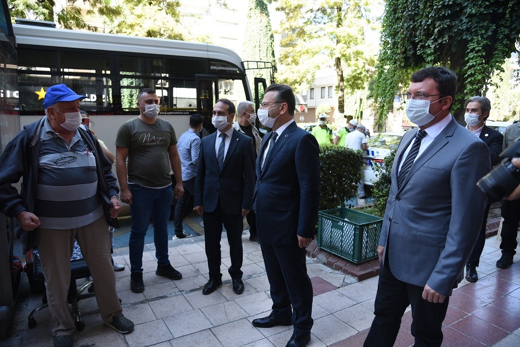 Vali Aksoy: “Hep birlikte mücadele verirsek sonuç alabiliriz”