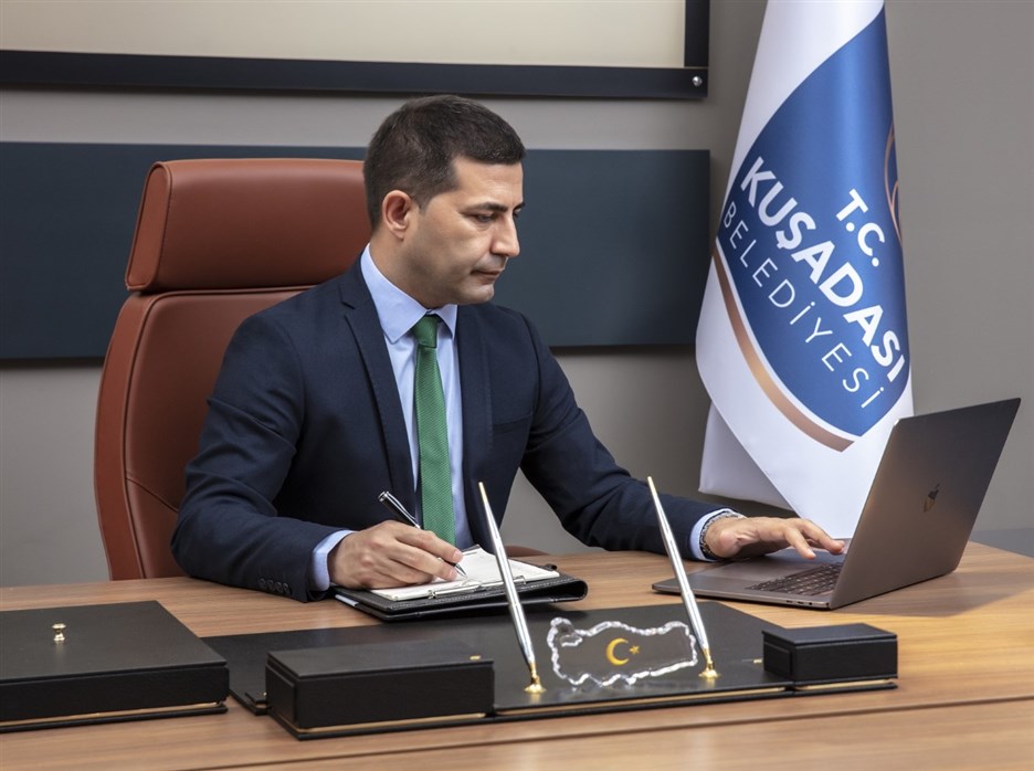 BAŞKAN ÖMER GÜNEL’DEN “ HASARLI BİNALARA GİRMEYİN” UYARISI