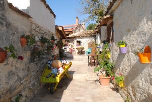 CAFERLİ’NİN ÖZGÜN MİMARİSİNİ KORUMA KARARI