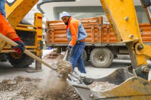 Seferihisar’da sokağa çıkma kısıtlaması hizmete dönüşüyor