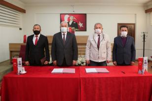 BAŞKAN ATAY’DAN MESLEKİ VE TEKNİK ANADOLU LİSESİ ÖĞRENCİLERİNE DESTEK