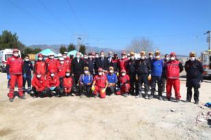 EFELER’DEKİ TATBİKATLAR GERÇEĞİNİ ARATMADI