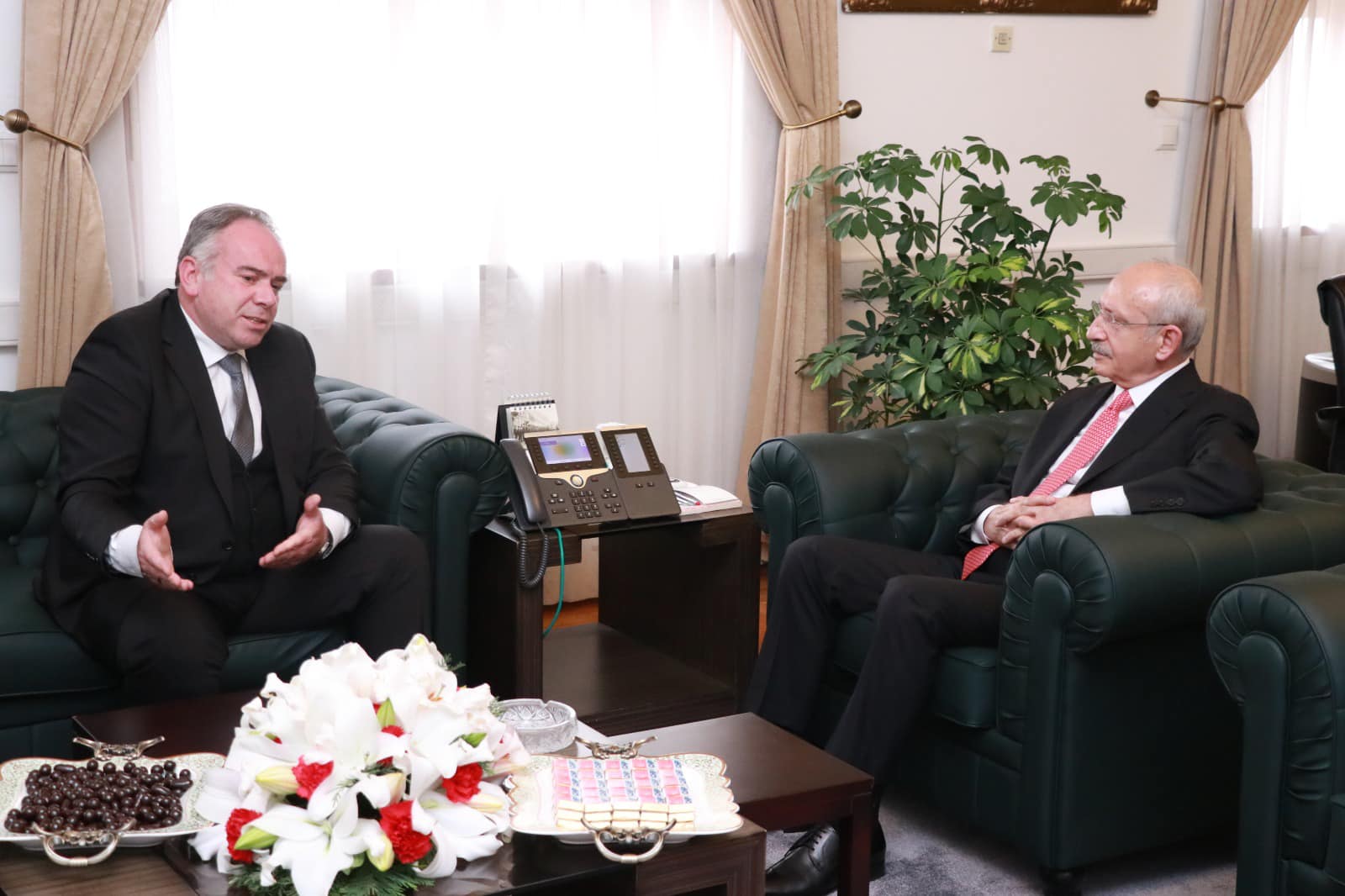 BAŞKAN ÖNDEŞ’TEN CHP LİDERİ KEMAL KILIÇDAROĞLU’NA ZİYARET