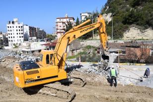 PLANLI ÇALIŞMALAR İKİÇEŞMELİK MAHALLESİ’NDE DEVAM EDİYOR