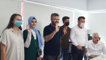 Başkan Özmen, yeni üyelere rozet taktı