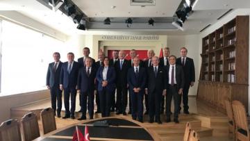 CHP’li 11 büyükşehir belediye başkanından ortak açıklama