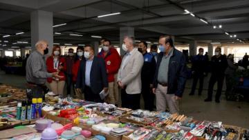 Kuşadası kapalı pazaryerinin eksikleri hızla giderilecek