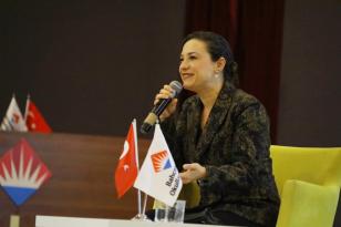 SENGEL: “GENÇLER YAŞADIKLARI KENTLE İLGİLİ HAYAL KURSUN İSTİYORUM”