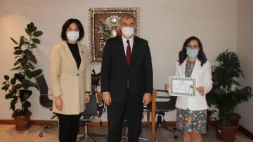 Müdür Okumuş’tan il temsilcisi öğretmene teşekkür