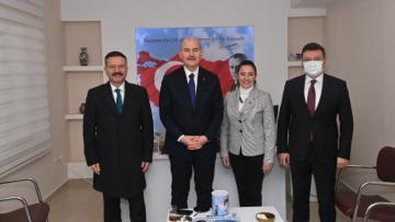 Bakan Soylu’dan Mimar Sinan Mahallesi’ne ziyaret