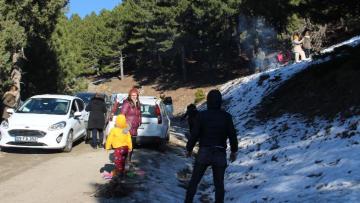 Piknikçiler Paşa Yaylası’na akın etti