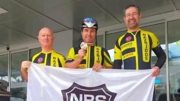 Altın madalya ile dönüyorlar