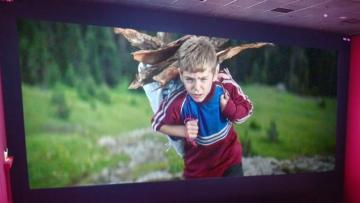 Vali Aksoy, “Kesişme: İyi ki Varsın Eren” filmini öğrencilerle izledi