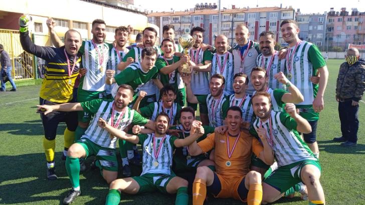 D.S.İ. Spor şampiyon