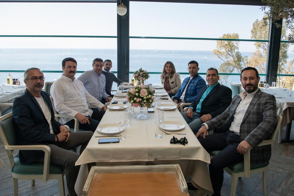 KUŞADASI İLE KKTC ARASINDA DOSTLUK VE İŞ BİRLİĞİ KÖPRÜSÜ