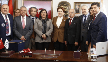 Akşener Nazilli Belediyesi’ni ziyaret etti