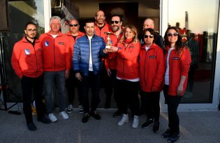 YELKENLER KUŞADASI RÜZGARI İLE DOLDU