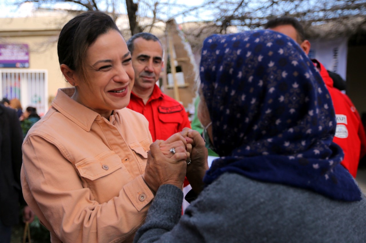 EFES SELÇUK’TA DERNEKLER KÖYÜ AÇILDI