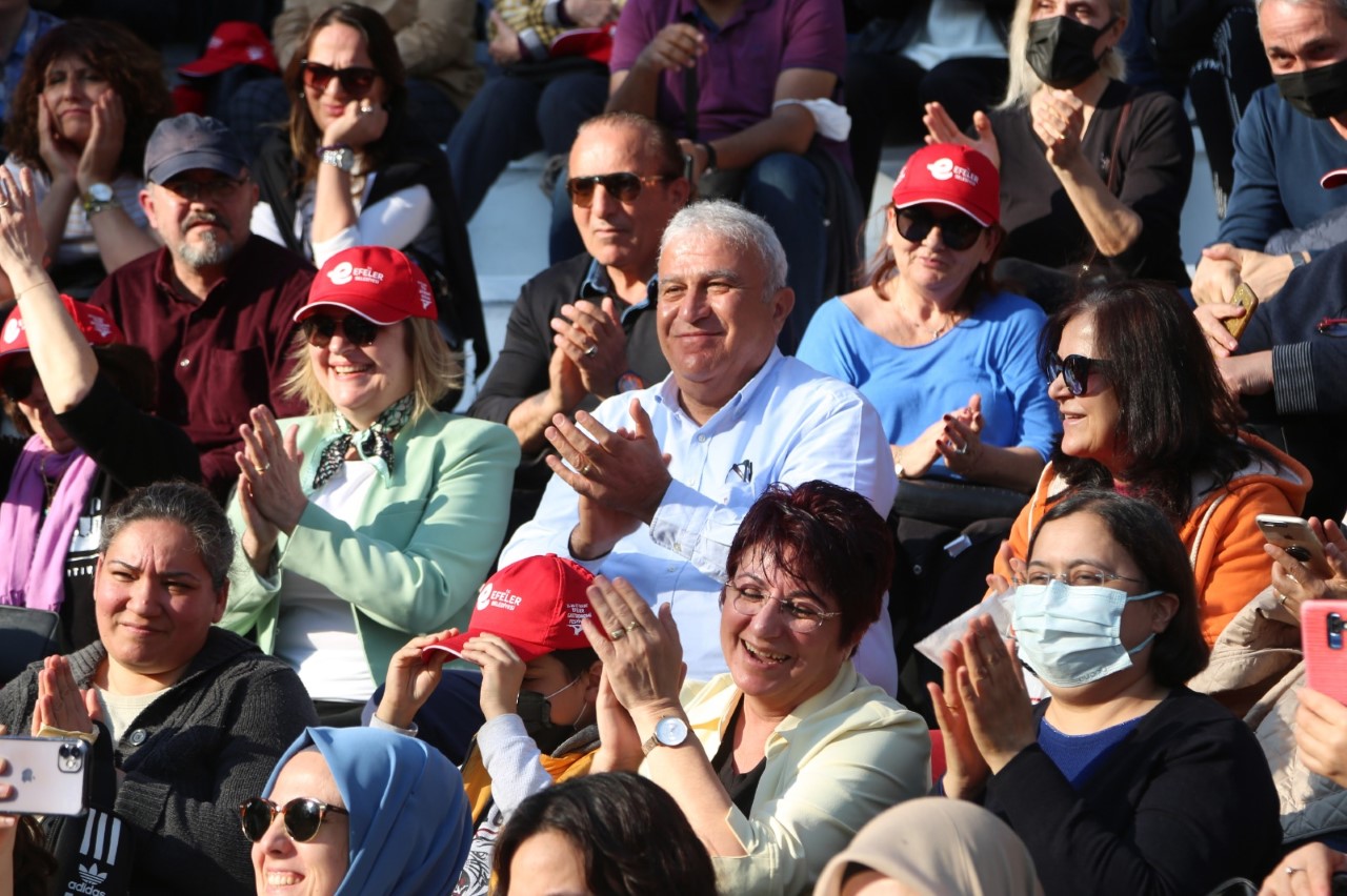 EFELER’E BAHAR GASTRONOMİ FESTİVALİYLE GELDİ