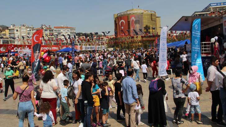Büyükşehir’den 23 Nisan Çocuk Şenliği