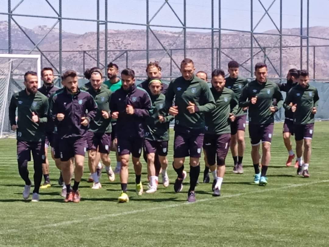 Efe Kupayla Dönmek İstiyor