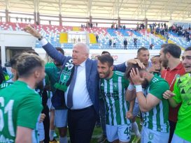 Efeler Aşkına, Aç Kapıyı Veysel Efendi! Şampiyon Geldi