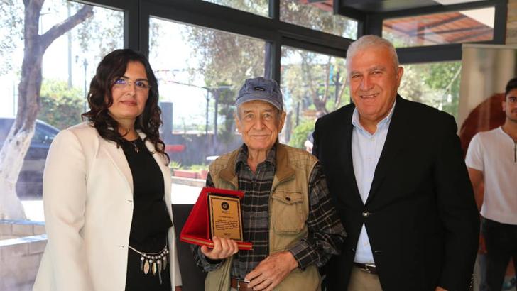 Gayrimenkullerini ÇYDD’ye bağışladı