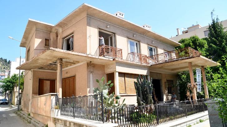 Söke’nin sembol evi, Kaktüslü Ev’de restorasyon başladı