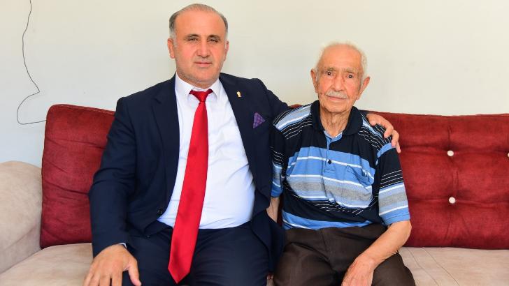 Başkan Kaya’dan şehit babalarına ‘Babalar Günü’ ziyareti