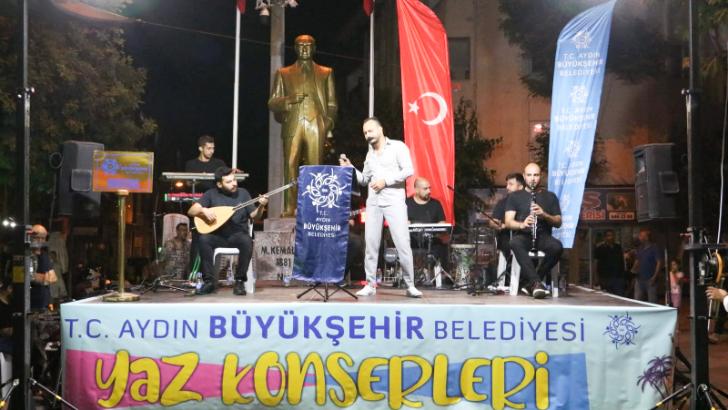 Büyükşehir’in yaz konserleri tüm coşkusuyla sürüyor