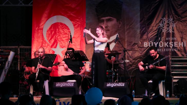 Aydın Büyükşehir Belediyesi’nin bahar konserleri yoğun ilgi görüyor