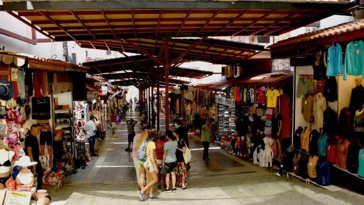 Grand ve Orient Bazaar, yenilenen yüzüyle konuklarını ağırlamaya hazır