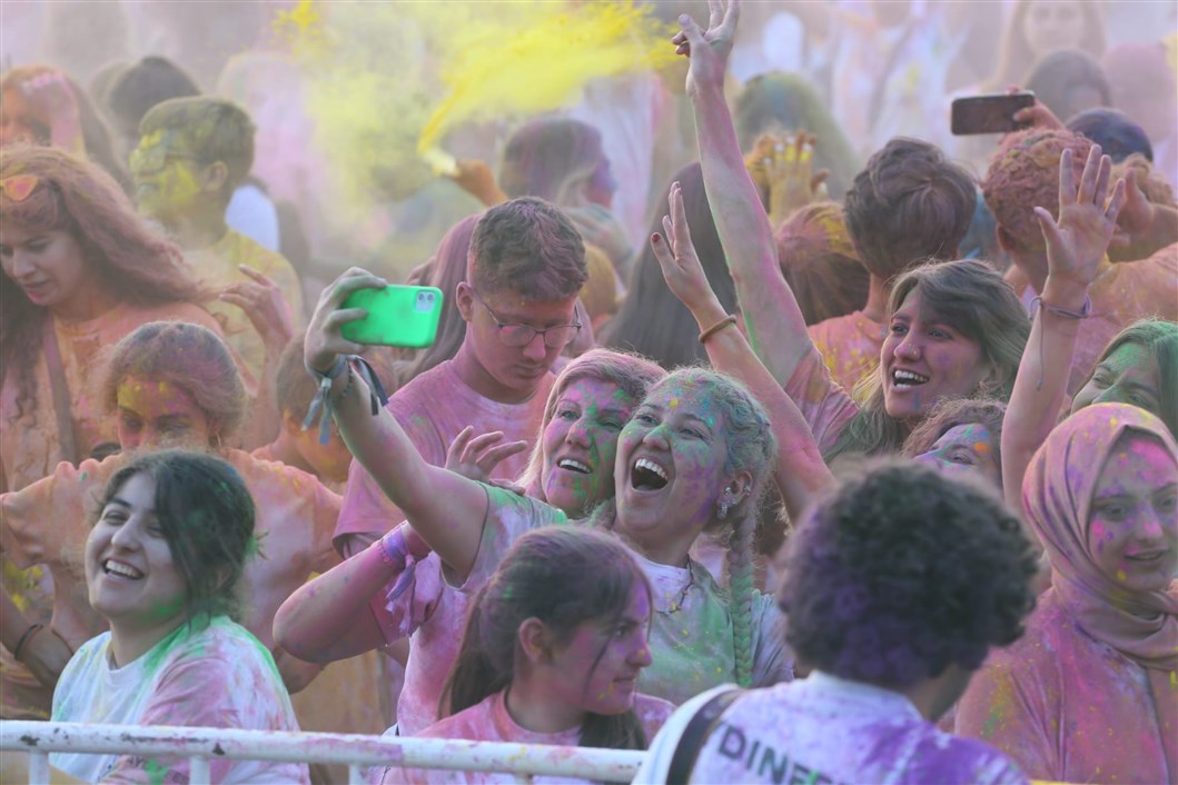 AYDIN TEKSTİL YAŞAM ALANI MUHTEŞEM BİR ORGANİZASYONLA KAPILARINI AÇTI