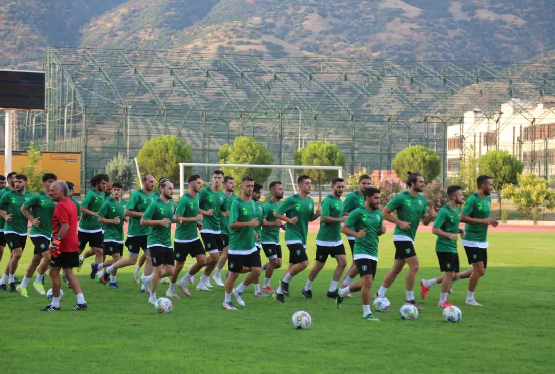 Efeler 09 SFK sezonu açtı