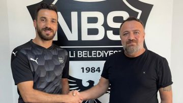 Naz-Naz kadrosunu güçlendiriyor