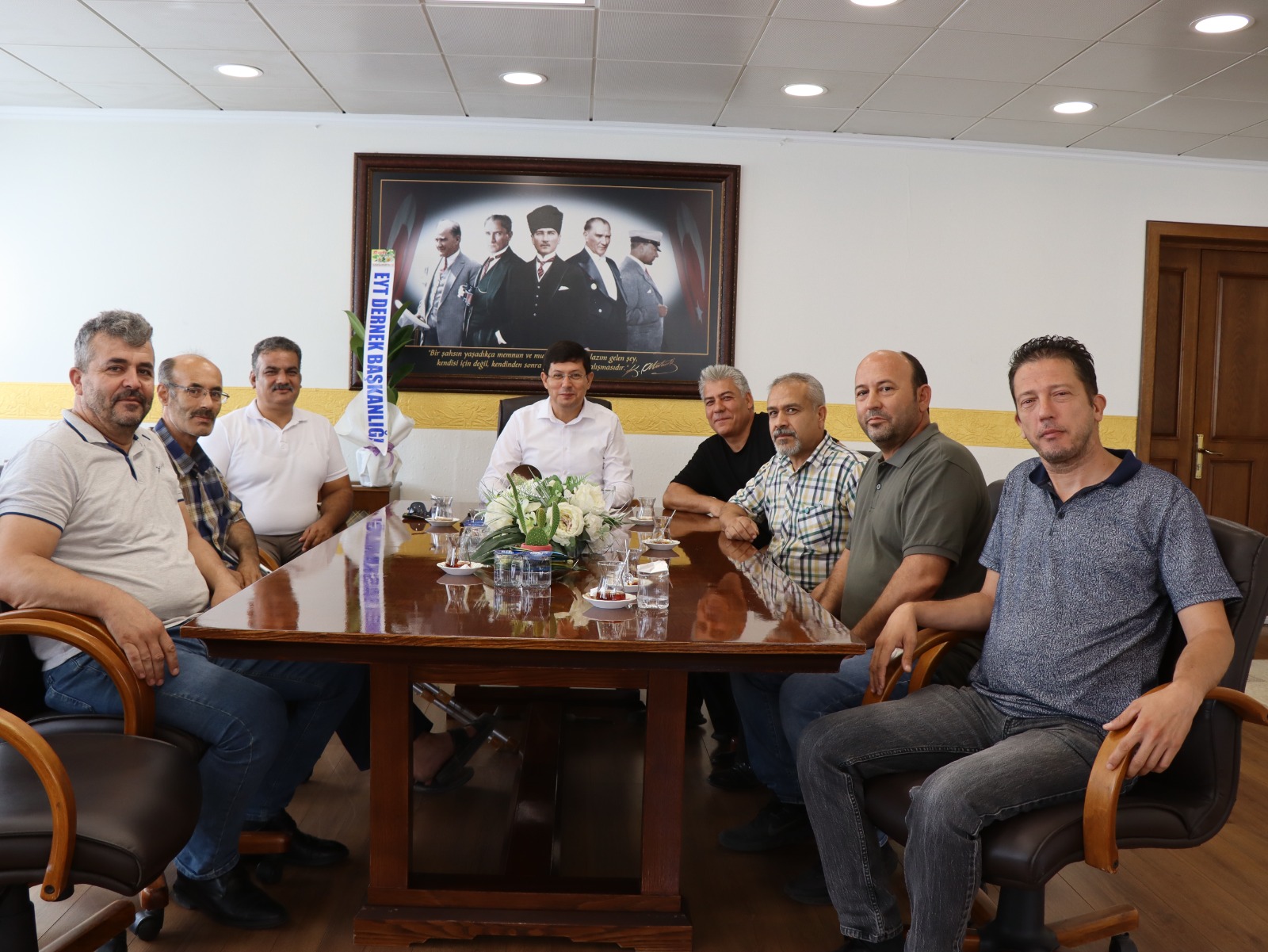 Aydın’daki EYT’lilerden Başkan Özcan’a destek talebi