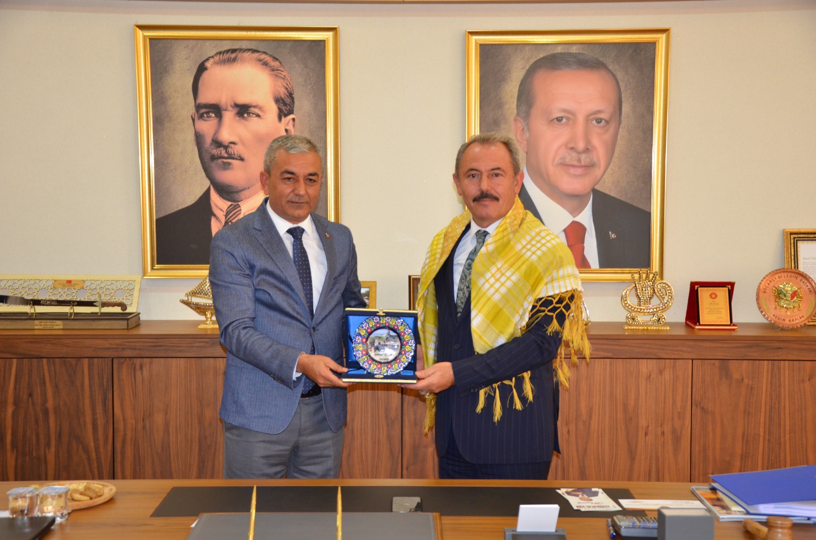 Milletvekili Şahin Tin’den Başkan Kaplan’a övgü