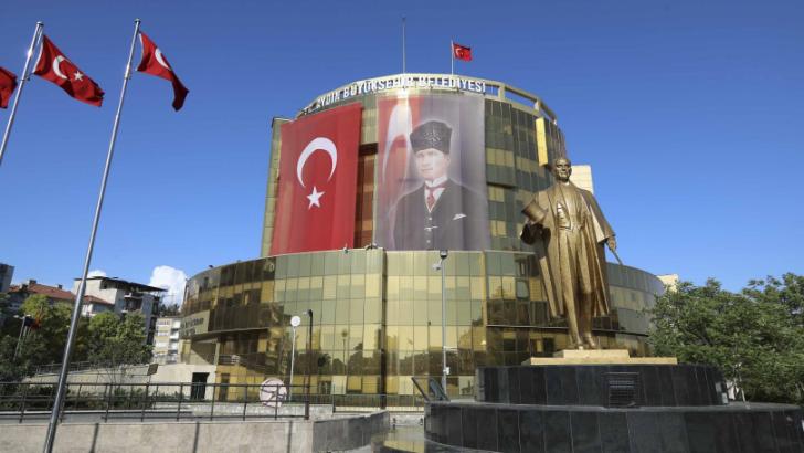Aydın Büyükşehir Belediyesi ‘Cumhuriyet Bayramı’ temalı yarışma düzenliyor