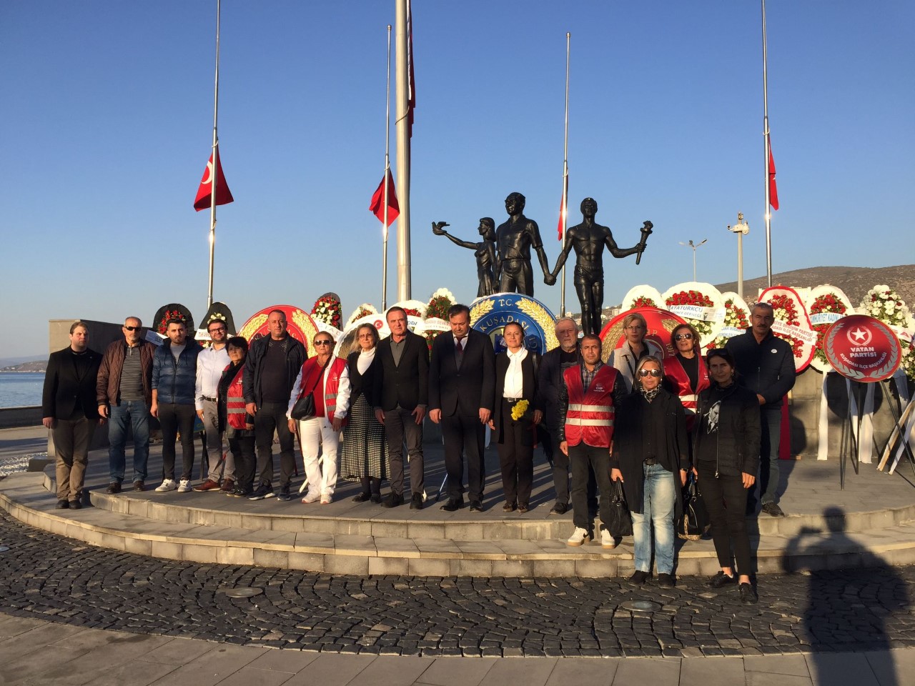 CUMHURİYET HALK PARTİSİ’NDEN 10 KASIM’DA ATA’SINA SAYGI NÖBETİ