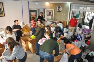 ÇİNE’DE BİRLİK İÇİNDE YARDIMLAR SÜRÜYOR