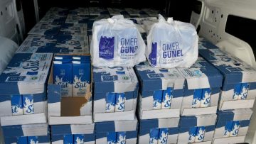 Kuşadası’nda çocuklar sağlıklı büyüyor