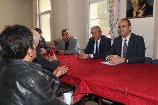 Kaymakam Tepeli ve Başkan Kaplan depremzedeler ile bir araya geldi