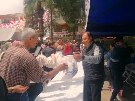 Başkan Dinçer, Çinelilere ‘Ata Tohumu’ fidanı dağıttı