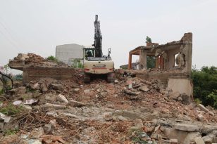 EFELER’DE TEHLİKEYE GEÇİT YOK