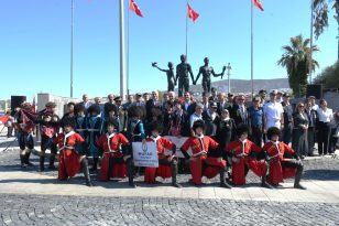 GAZİLER GÜNÜ KUŞADASI’NDA KUTLANDI