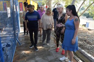 ÜNLÜ HAYVANSEVERLERDEN EVCİL HAYVAN REHABİLİTASYON MERKEZİ’NE TAM NOT