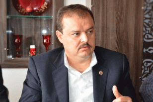 Abdurrahman Öz, AK Parti Siyasi Erdem ve Etik Kurulu üyeliğine getirildi