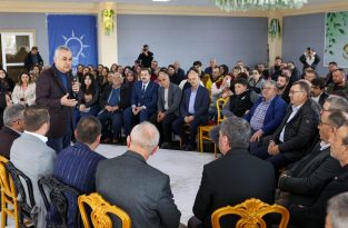 Savaş: “15 yıldır yapmadığı icraatları yapıyormuş gibi gösteriyor”